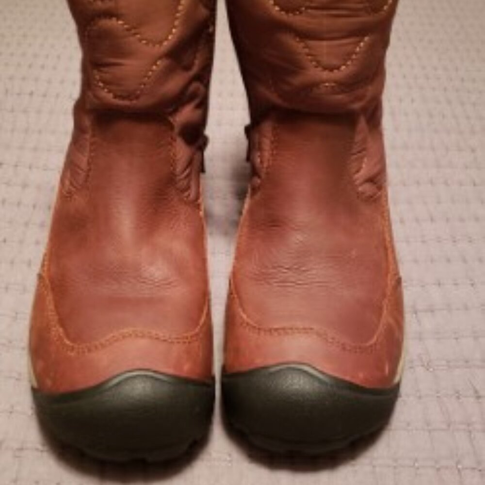 Womens Keen Betty Boot, BROWN, size 8 - Picture 2 of 8